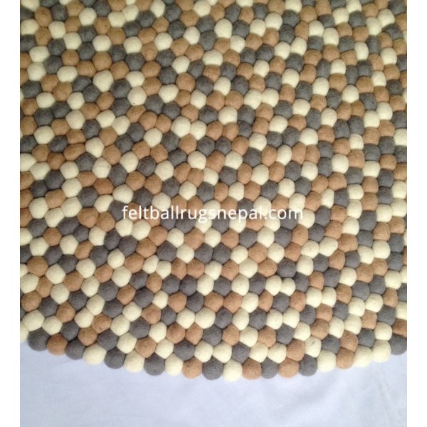 120cm-beige-felt-ball-rug (1)